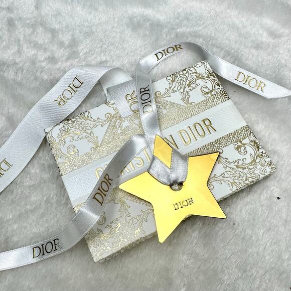 Dior Gold Star pendant with mini Dior bag gift set - Picture 1 of 6